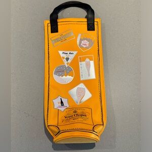 Veuve Clicquot brut champagne 750ml wine bottle insulated travel bag with handle
